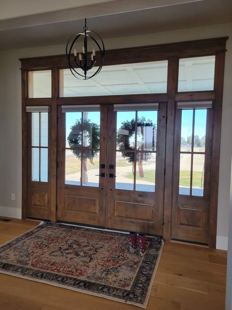 Barndo Front Door Ideas, Barndominium Entryway, Ranch Style Homes Interior Decor, Ranch House Interior, Ranch Style Interior Design, Ranch House Interior Design, Ranch Style Homes Interior, Farm Style House, Ranch House Decor