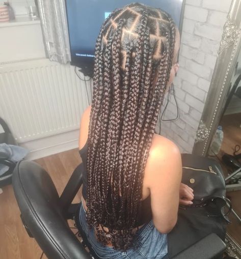 Knotless Smedium Braids With Curly Ends, Knotless Box Braids Large, Large Knotless Braids Hairstyles, Large Knotless Box Braids, Large Knotless Braids, Black Girls Hairstyles Weave, Hairstyles Weave, Large Knotless, Large Box Braids