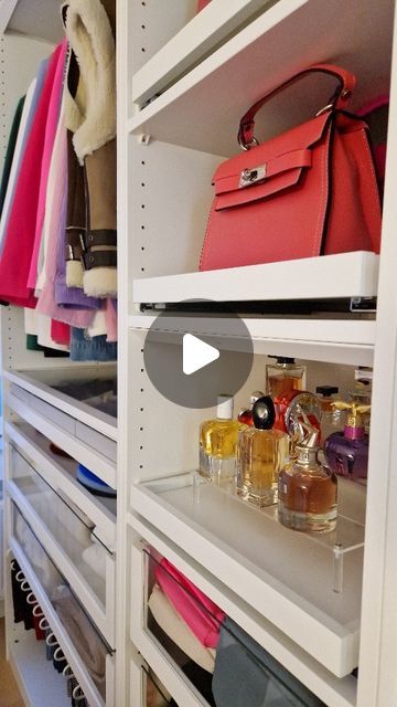 Muken’s Home. Organisation & more on Instagram: "DREAM CLOSET ORGANIZATION 🤍✨️ On termine avec l'organisation des bijoux et accessoires 👒😍💎 Ce n'est pas encore fini mais on a fait le plus gros 🙌🏻 Répondez au sondage 👇🏻 Selon vous, avec ou sans portes ? 🚪

#ikeawardrobe #closettour #ikeacloset #pax #ikeapax #closetorganization #jewelryorganization #closetorganizing #dreamcloset #organisationdressing #garderobeikea #garderobe
Ikea closet organization ideas, Organisation dressing Ikea, Organisation bijoux, Jewelry organization, Clothes organization, Closet organizing" Dressing Organisation Ideas, Closet Organization Walk In, Dressing Table Organisation Ideas, Pax Organisation, Glam Closet Ideas, Dressing Organisation, Ikea Closet Organization, Small Walkin Closet Ideas, Walkin Closet Ideas