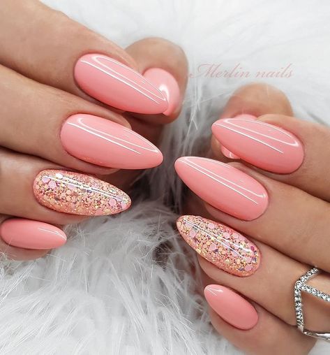 All Posts • Instagram Merlin Nails, Peach Nails, Pink Glitter Nails, Pretty Nail Designs, Glitter Nail Art, Accent Nails, Fancy Nails, Best Acrylic Nails, Almond Nails