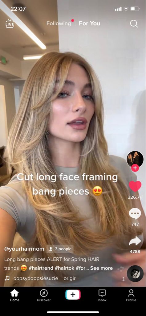 Volume Haircut, Face Framing Hair, Spring Hair Trends, Long Hair Trends, Oval Face Haircuts, Face Framing Bangs, Long Layered Haircuts, Blonde Hair Looks, Fresh Hair