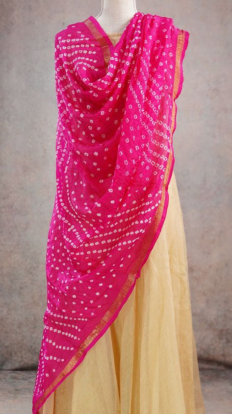 Indian Dupatta, Shawl Outfit, Pink Dupatta, Pink Shawl, Neck Scarf, Neck Scarves, Fashion Sewing, Scarf Shawl, Silk Scarf