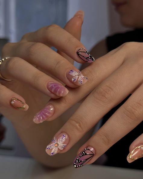 Victoria Nails, Orchid Nails, 3d Flower Nails, Design Nails, 3d Butterfly, The Claw, Flower Nail Art, 3d Butterflies, Nails Inspo