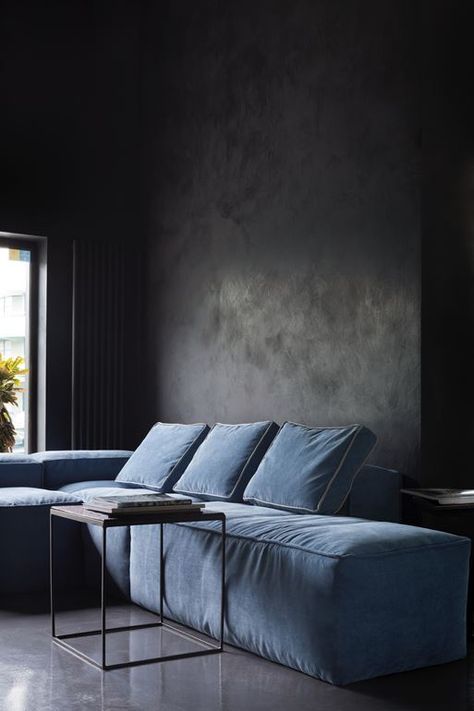 Office And Showroom Of Architectural Workshop Sergey Makhno - Picture gallery Blue Couch, Cosy Interior, Dark Interiors, Design Del Prodotto, Decoration Inspiration, Contemporary Decor, Modern Interior Design, 인테리어 디자인, Sofa Set