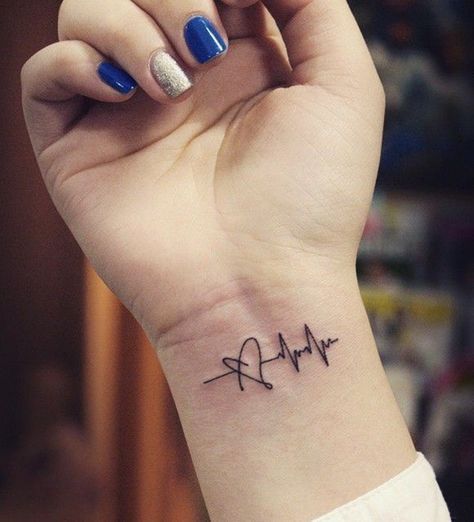 Lifeline Tattoos, Heartbeat Tattoo Design, Nurse Tattoo, Heartbeat Tattoo, Small Meaningful Tattoos, Geniale Tattoos, Small Wrist Tattoos, Wrist Tattoo, Tattoos For Daughters