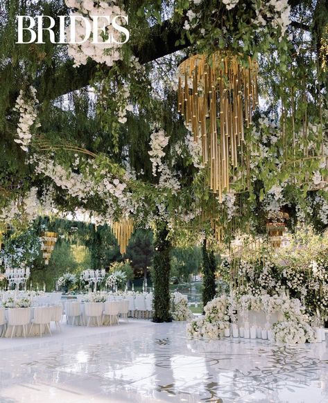 Ceiling Decorations Wedding, Floral Ceiling Wedding, Hanging Floral Wedding, All White Wedding Decor, Garden Wedding California, Chandelier Wedding Decor, Wedding Decor Indoor, Dreamy Garden Wedding, Hanging Floral Installation