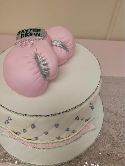 Kickboxing Cake Ideas, Birthday Reels, Boxing Cake, Prego Announcement, Teal Party, Birthday Cakes For Teens, Gender Reveal Themes, Cupcake Birthday Cake, Birthday Cakes For Women