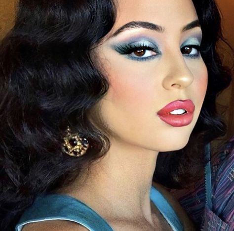 Alexa Demi’s Makeup, Alexa Demie Makeup Looks, Alexa Demie Nails, Makeup Eyeshadow Looks, 2024 Hair Trends For Women, Siren Makeup, Maddy Euphoria, 2024 Hair Trends, 90s Makeup Look