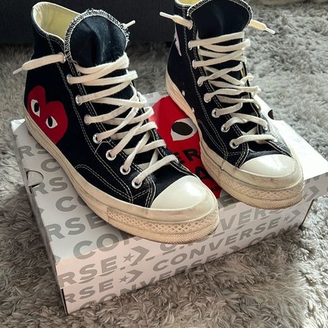 Converse Chuck Taylor All Star 70 Hi / Comme Des Garçons PLAY Back Vans Life, Converse X Comme Des Garcons, Chuck Taylor 70, Garcons Converse, Comme Des Garcons Play, Converse Chuck Taylor All Star, Chuck Taylor All Star, Converse Chuck, Comme Des Garcons