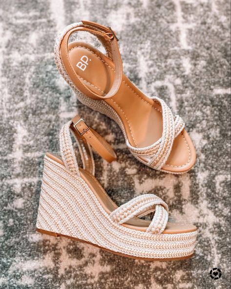 Summer wedges 2020, summer heels, dressy style, tan wedges, wedges for wedding, dressy heels, casual wedge shoes for women Prom Wedges, Wedges Shoes Outfit, Dressy Style, Heels Casual, Casual Wedges, Summer Wedges, Summer Heels, Tan Wedges, Dressy Fashion