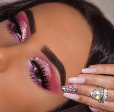 Glam Barbie Makeup, Karol G Makeup Looks Concert Pink, Hot Pink Eyeshadow Looks With Glitter, Pink Chunky Glitter Eye Makeup, Pink Eye Makeup With Rhinestones, Pink Glitter Glam Makeup, Pink Makeup With Gems, Makeup Looks With Diamonds, Black Barbie Makeup Look