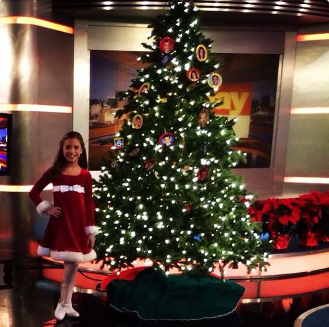 Dance Moms Christmas, Mack Z, Dance Moms Pictures, Dance Mums, Christmas Dance, Kenzie Ziegler, Mackenzie Ziegler, Maddie Ziegler, Girl Celebrities