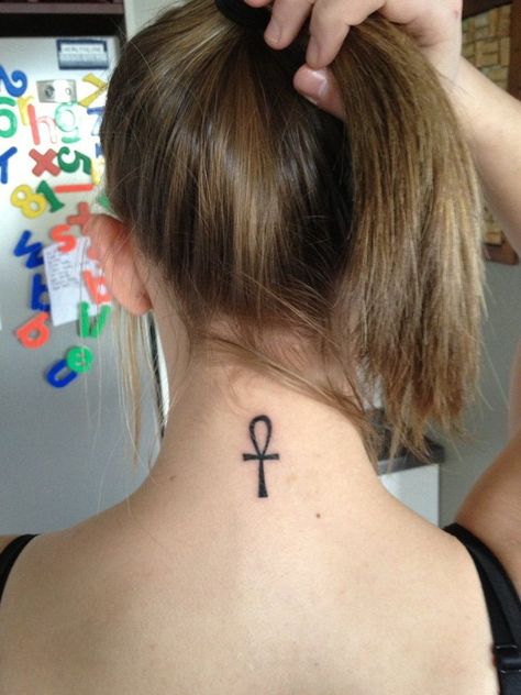 Ankh Tattoo, Meaning Tattoos, Beauty Marks, Flower Tattoo Arm, Sweet Tattoos, Bff Tattoos, Egyptian Tattoo, Spiritual Tattoos, Tattoo Designs For Girls