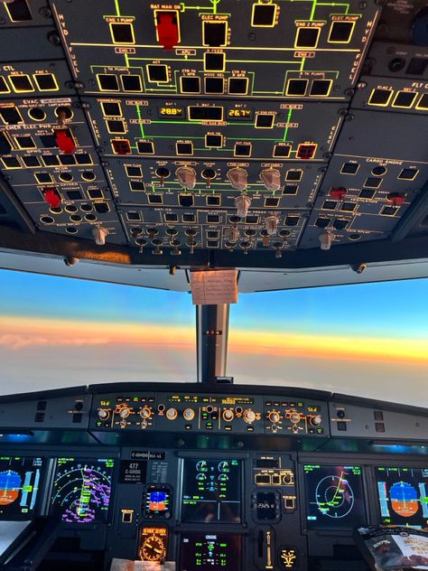 #aesthetic #wallpaper #aestheticwallpaper #aestheticwallpaperiphone #sunset #plane #flight #flightattendant #flightattendantlife #flightdeck #summervibes #summer Plane Flight, Flight Attendant Life, Flight Deck, Flight Attendant, Aesthetic Wallpaper, Aesthetic Pictures, Summer Vibes, Aesthetic Wallpapers, Flight