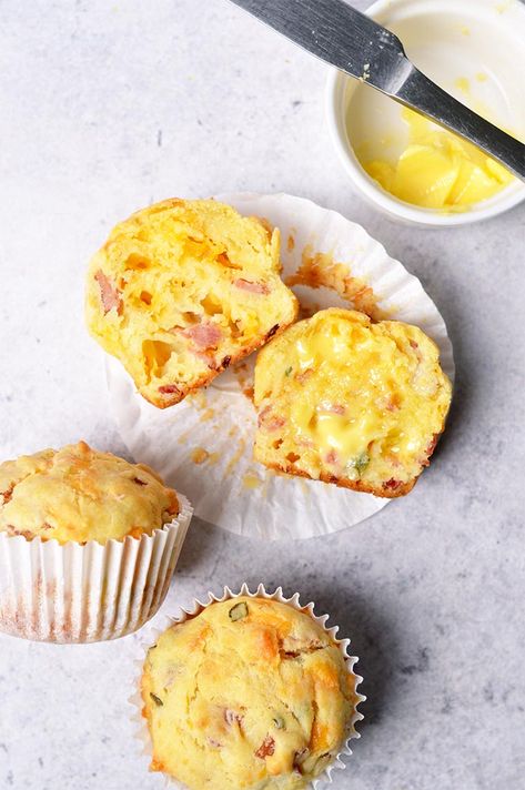 Ham and Cheese Muffins - Jaja Bakes Ham Muffins, Ham And Cheese Muffins, Savory Muffins Recipes, Cheesy Ham, Pumpkin Crochet, Muffin Tin Recipes, Cheese Muffins, Savoury Baking, Ground Turkey Recipes