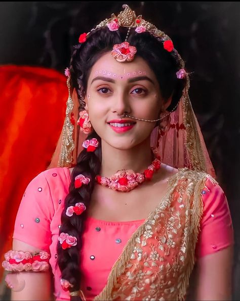 Best Love Pics, Radha Beauty, Meldi Ma Hd Photo, Kids Blouse Designs, Best Poses For Photography, Dj Images, New Photos Hd, Beautiful Braided Hair, Indian Photoshoot