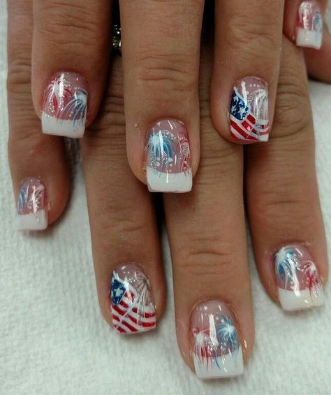 4th july nail art Patriotic Nails Design, Firework Nails, Patriotic Nails, Fourth Of July Nails, Pedicure Designs, 4th Of July Nails, July Nails, Nail Designs Glitter, 4th July