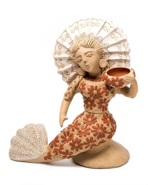 Enedina Vasquez Cruz Abstract Sculpture - Sirena / Ceramics Mexican Folk Art Clay 2016 Oven Dimensions, Fairy Garden Gifts, Paper Clay Art, Mexican Ceramics, Mexican Crafts, Talavera Pottery, Clay Hand, Natural Clay, Art Deco Posters