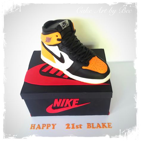 Nike Air Jordan 1 shattered backboard or something cake 😂 Jordan 1 Birthday Cake, Jordan 1 Cake, Jordan Cake Ideas, Sneaker Cake Ideas, Nike Shoe Cake, Air Jordan Cake, Michael Jordan Cake, Air Jordan 1 Shattered Backboard, Nike Cake