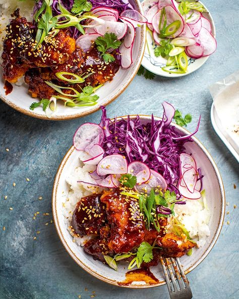 Donal Skehan Recipes, Kimchi Cabbage, Recipes Korean, Gochujang Chicken, Donal Skehan, Chicken Bowls, Korean Chicken, Korean Fried Chicken, Chicken Bowl