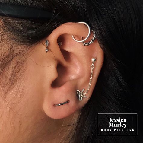 Jessica Murley on Instagram: “8mm ring through two existing lobe piercings to create an orbital 😍  Simple bar changes can make such a difference!…” Orbital Piercing Lobe, Orbital Lobe Piercing, Piercing Lobe, Orbital Piercing, Lobe Piercings, Lobe Piercing, Ear Cuff, Piercings, Tattoo Ideas