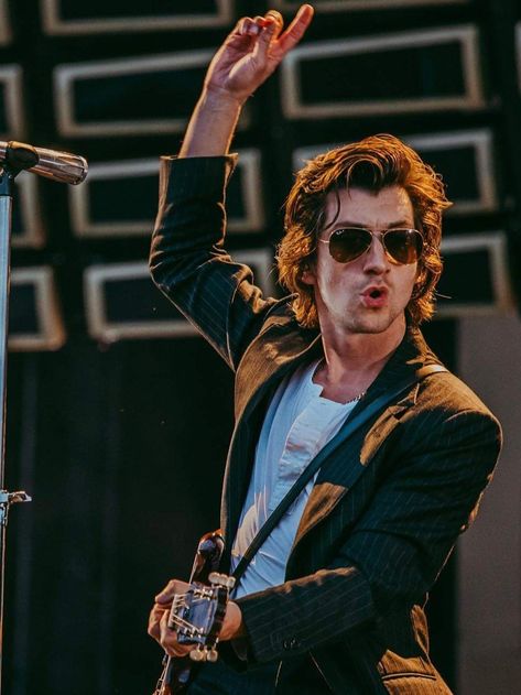 Alex Turner Long Hair, Alex Turner Hair, Youre Welcome, Arctic Monkeys Wallpaper, Alex Arctic Monkeys, Alex Turner Arctic Monkeys, Monkey Wallpaper, The Last Shadow Puppets, Monkey 3