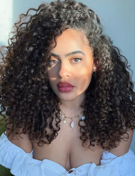 Clean Spring Aesthetic, Side Part Curly Hair Natural, Long Curly Hair Side Part, Curly Hair Sew In, Hairstyle Ideas Easy, Biracial Hair, Tell My Story, Beautiful Curly Hair, Trendy Hairstyle