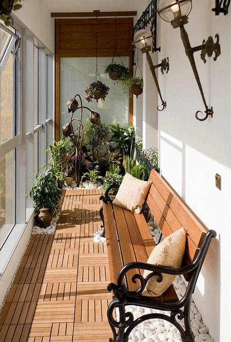 Balcony Sitting Benches: Durable Furnitures For Balconies - Unique Balcony & Garden Decoration and Easy DIY Ideas Urban Backyard Ideas, Small Urban Backyard, Balcony Sitting, Balcony Bench, Urban Backyard, Sitting Bench, Balcony Design Ideas, Balcony Decoration, Small Balcony Design