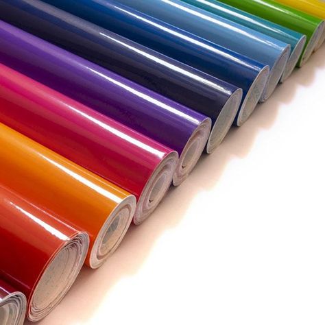 651 Oracal V.S 631 Oracal - Which One to Use and When – RQC Supply Ltd Oracal Vinyl, Matte Gloss, What Is The Difference Between, Oracal 651, Adhesive Paper, A Lot Of People, Wall Graphics, Color Lines, Permanent Vinyl