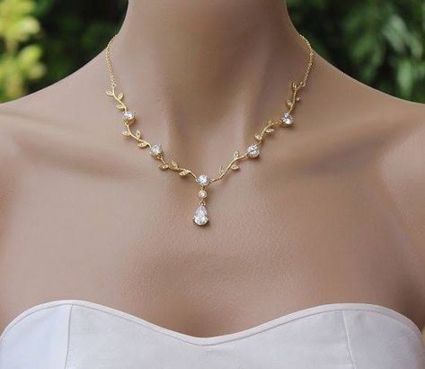 https://encrypted-tbn0.gstatic.com/images?q=tbn:ANd9GcQxsPQzAcTO110JP2xTyKobq23m0-wakzR0Ow&usqp=CAU Rose Gold Jewelry Set, Rose Gold Bridal Jewelry, Jewelry Set Gold, Vine Jewelry, Gold Jewelry Set, Crystal Jewelry Sets, Gold Jewelry Sets, Prom Jewelry, Gold Jewelry Necklace