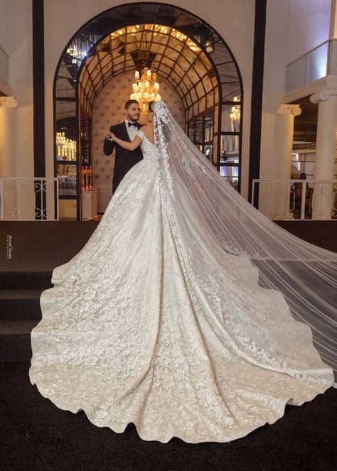 Big Italian Wedding Dress, Big Ballroom Wedding Dress, Long Train Wedding Dress Cathedral Veils, Walima Photoshoot, Lebanese Wedding Dress, Cathedral Length Wedding Dress, Ballroom Wedding Dresses, Extravagant Wedding Dresses, Mexican Wedding Dress