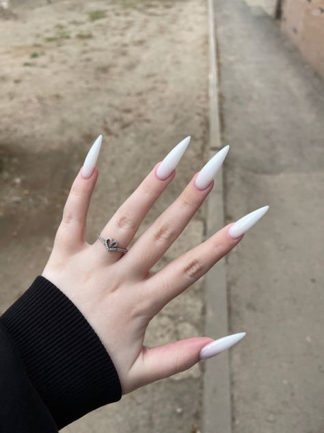 Very Sharp Nails, Milky White Stiletto Nails, Long Wedding Nails, Medium Stilleto Nails, Long White Acrylic Nails, White Stiletto Nails, Sharp Nails, Punk Nails, Gothic Nails