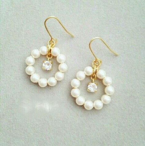 Diy Earrings Easy Simple, قلادات متدلية, Diy Earrings Easy, Beaded Earrings Diy, Diy Jewelry Unique, Diy Bracelet Designs, Handmade Jewelry Tutorials, Handmade Fashion Jewelry, Jewelry Design Earrings