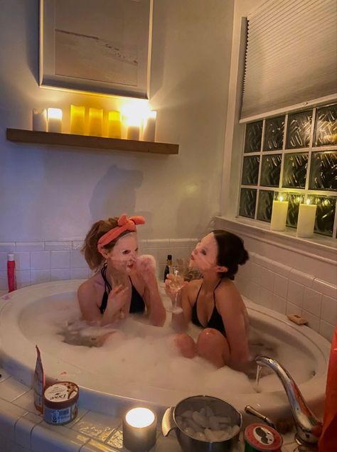 Girl Hood, Spa Night, I Love Being A Woman, Love Being A Woman, Shotting Photo, Female Friendship, Best Friends Aesthetic, Being A Girl, Being A Woman