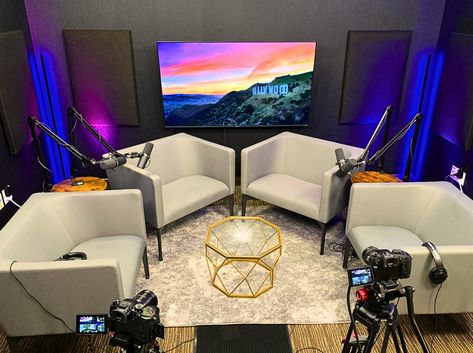 Studio Room Design, Interview Rooms, Podcast Setup, Studio Photography Backdrop, Studio Lighting Setups, Post Production Studio, Creative Podcast, Recording Studio Design, Podcast Studio