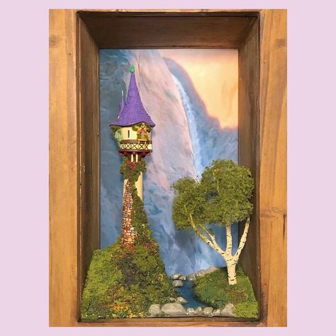 Rapunzel Book, Baby Rapunzel, Book Nook Diorama, Tangled Tower, Disney Princess Books, Rapunzel Tower, Diy Book Nook, Rapunzel Tangled, Morning Cartoon