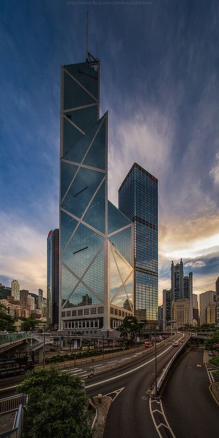 Bank of China tower by CoolbieRe, via Flickr Hong Kong Architecture, Unusual Buildings, Skyscraper Architecture, China Hong Kong, Cultural Architecture, Amazing Buildings, Unique Buildings, High Rise Building, Building Structure