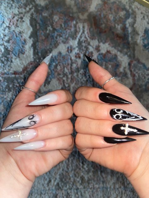 Acrylic nails Gothic Nail Ideas Acrylic, Dark Aesthetic Nails Acrylic, Initial Nails Stiletto, Black Stelito Nails, Sharp Nails Aesthetic, Cigarettesaftersex Nails, Stiletto Nails Aesthetic, Stiletto Nails Y2k, Gothic Stiletto Nails