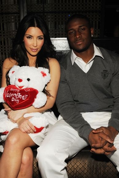 Kim Kardashian Kardashian Valentines Day, Millionaire Matchmaker, Kim Kadarshian, Reggie Bush, Espy Awards, Kim K Style, Jenner Family, Bravo Tv, Interracial Couples