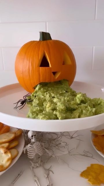 Halloween Guacamole Pumpkin, Spooky Guacamole, Living With Landyn, Halloween Snacks, Guacamole, Life Style, This Weekend, Dip, Fireplace