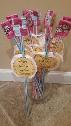 Softball / baseball team player gift Senior Softball Gift Basket Ideas, Team Bonding Ideas Soccer, Softball Playoff Gift Ideas, Softball Team Spirit Ideas, End Of The Year Softball Gifts, Softball Spirit Ideas, Softball Diy Gifts, Softball Nationals Gift Ideas, Softball Team Snack Ideas