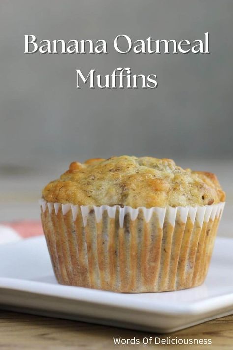 Banana Oatmeal Muffins are a tasty way to start your morning. These muffins are simple to make and take ingredients you probably already have in your kitchen. #bananaoatmealmuffins #wordsofdeliciousness Oatmeal Banana Muffins, Apple Streusel Muffins, Mini Banana Muffins, Banana Buttermilk, Banana Oatmeal Muffins, Sweet Bakes, Oatmeal Banana, School Recipes, Muffin Streusel