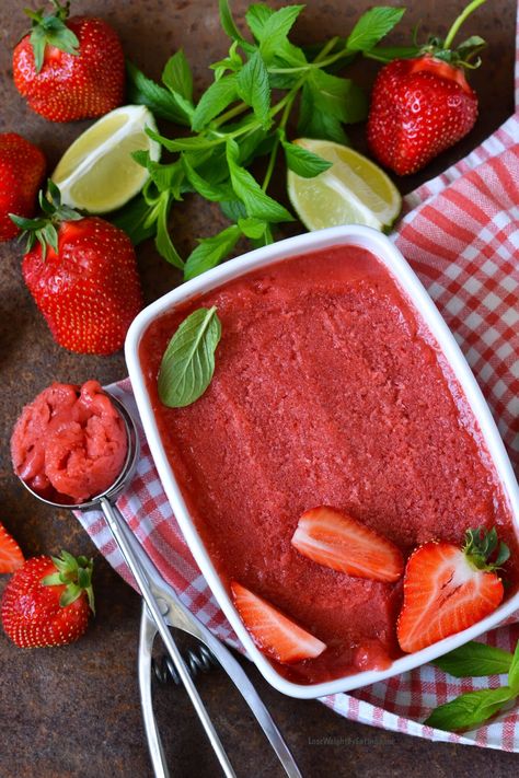 Low Calorie Strawberry Sorbet - Lose Weight By Eating Calories In Strawberries, Strawberry Sorbet Recipe, Low Cal Foods, Homemade Sorbet, Sorbet Recipe, Healthy Low Calorie Meals, Strawberry Sorbet, Healthy Strawberry, Sorbet Recipes