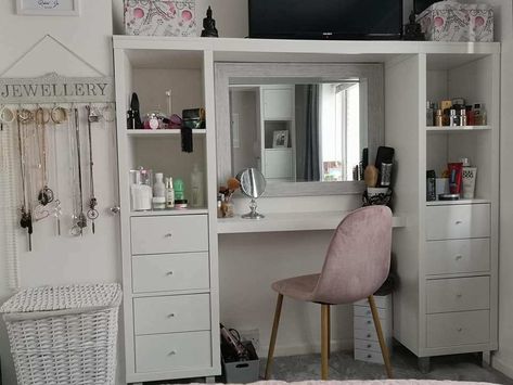 Bloke uses IKEA units to make incredible built-in bed and dressing table for his wife Bedroom Dressing Table Ideas, Dressing Table Hacks, Built In Dressing Table, Ikea Dressing Table, Wooden Bedroom Furniture Sets, Dressing Table Ideas, Bed Dressing, Malm Dressing Table, Ikea Units