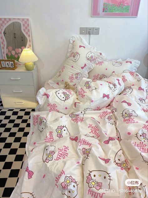 Sanrio Bed Sheets, Hello Kitty Comforter, Hello Kitty Bedsheets, Sanrio Room, Hello Kitty Bed, Hello Kitty Room Decor, Hello Kitty Bedroom, Estilo Hijab, Hello Kitty House