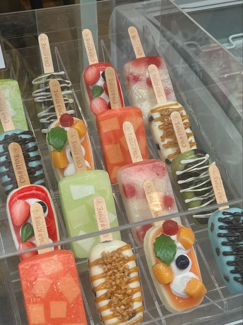 Boba Station, Papas Games, Ice Bar, Ice Bars, Thai Dessert, Dessert Bars, Tokyo Japan, Popsicles, Food Truck