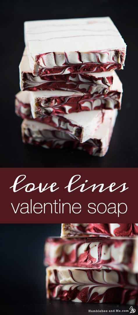 This pretty Love Lines Valentine Soap is lovely for DIY Valentine’s Day gifts! It boasts pretty red mica veins and shimmery swirls on top and  smells like roses and vanilla. Making Bar Soap, Valentine Soap, Love Lines, Savon Diy, Doterra Recipes, Diy Soaps, Săpunuri Handmade, Cold Process Soap Recipes, Soap Making Kits