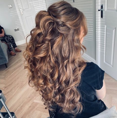 Half Up Half Down Hair Volume Big Curls, Hair For Wedding Bride Half Up Half Down, Hairstyles For Masquerade Ball Half Up, Curling Hair Styles Half Up Half Down, Half Up Curly Hairstyle, Bride And Bridesmaids Hair, Half Up Half Down Hair Long Curls, Half Up Bun Formal, Wavy Bride Hairstyles