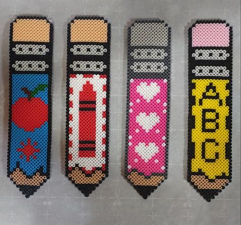 Perler Bead Art Bookmark, Melting Bead Bookmark, Hama Beads Bookmarks, Perler Bead Book Mark Patterns, Iron Beads Bookmark, Book Mark Perler Beads, Pearler Bead Bookmark, Perler Bead Patterns Bookmark, Bookmark Perler Beads