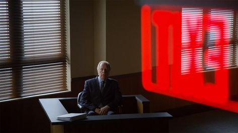 Better Call Saul: The Best Individual Shots | Den of Geek Michael Mckean, Mike Ehrmantraut, Jonathan Banks, Jimmy Mcgill, Better Call Saul Breaking Bad, Saul Goodman, Movie Nerd, Still Frame, Movie Shots